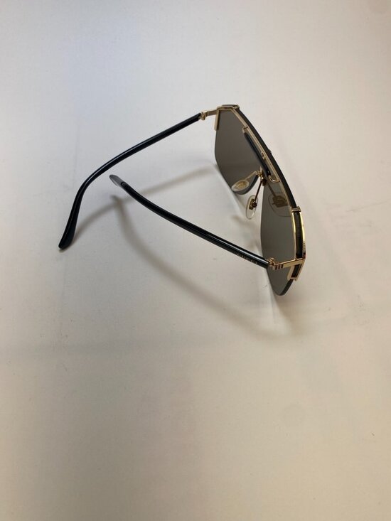 Gucci Womens Brown Sqyare Oversized Gold Frameless 62MM Shield Sunglasses